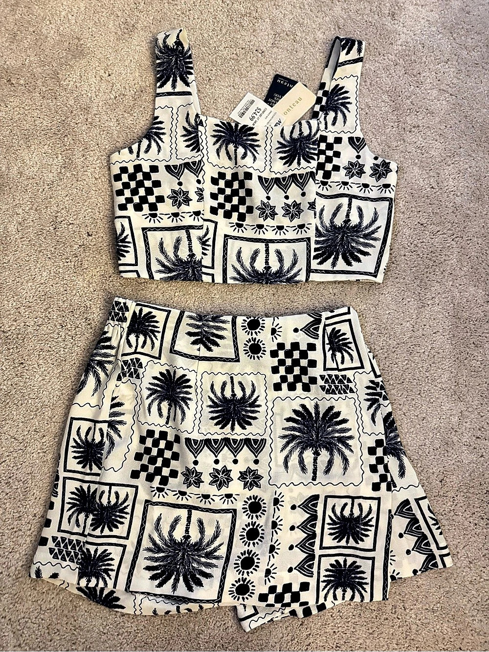 Printed Two-Piece Skort Set in White & Blue Size Small NWT